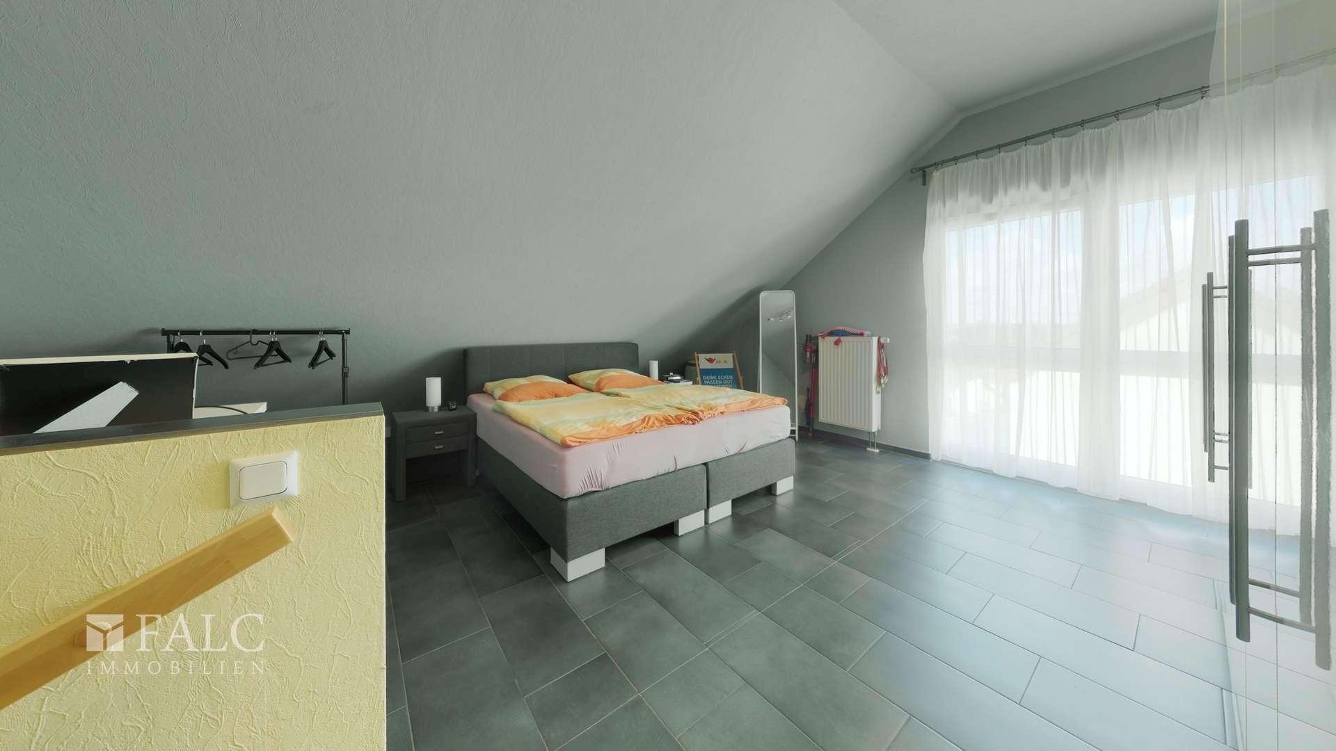 Schlafzimmer DG
