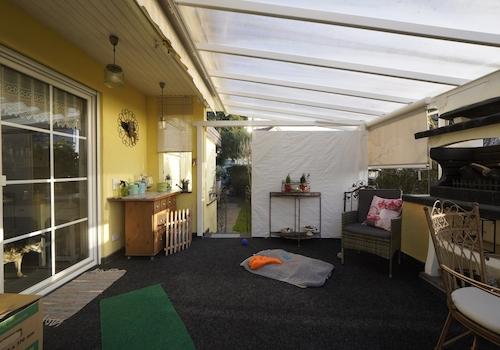 Überdachte Terrasse