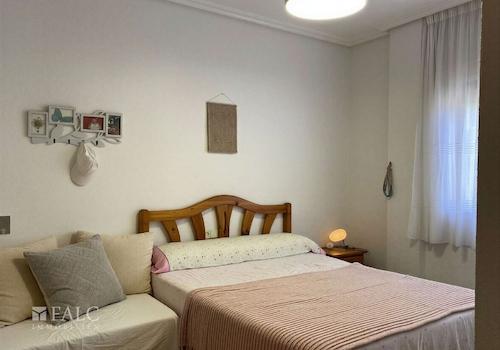 weiteres Schlafzimmer / Büroraummöglichkeit