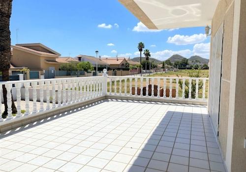 Terrasse direkt vor der Villa