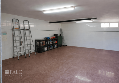 Keller / Garage unter dem Chalet