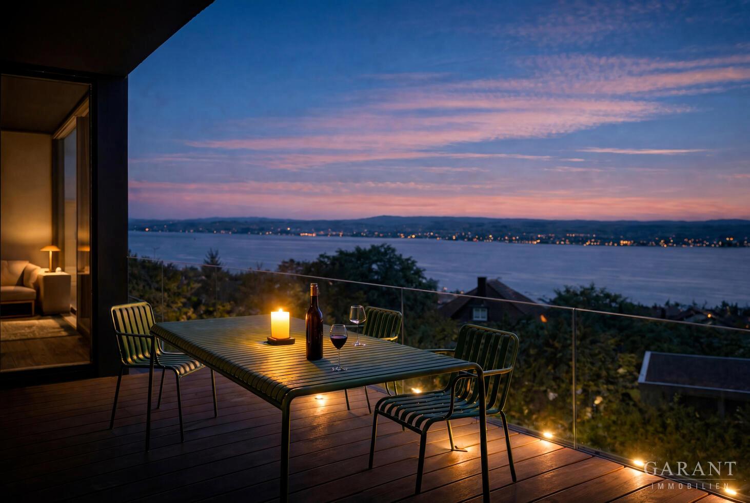 Aussicht See bei Nacht