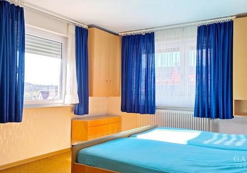 1.OG Schlafzimmer