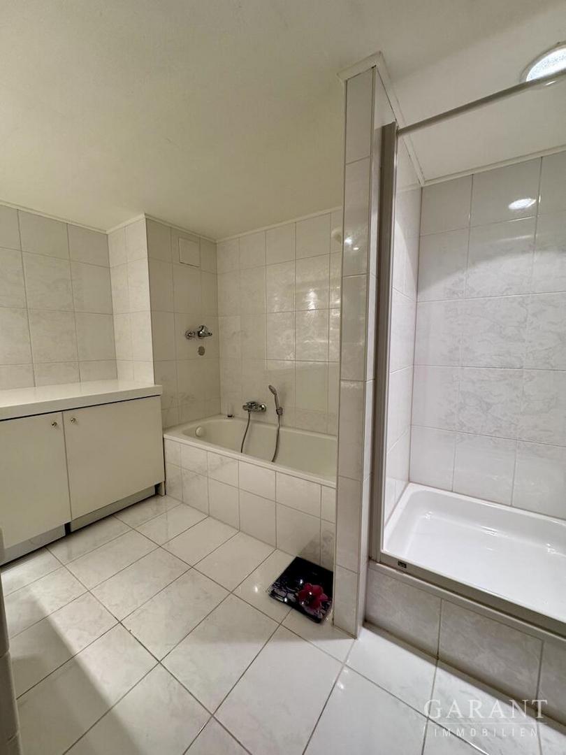 Badewanne- u. Duschbad