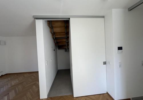 Abstellkammer neben Küche