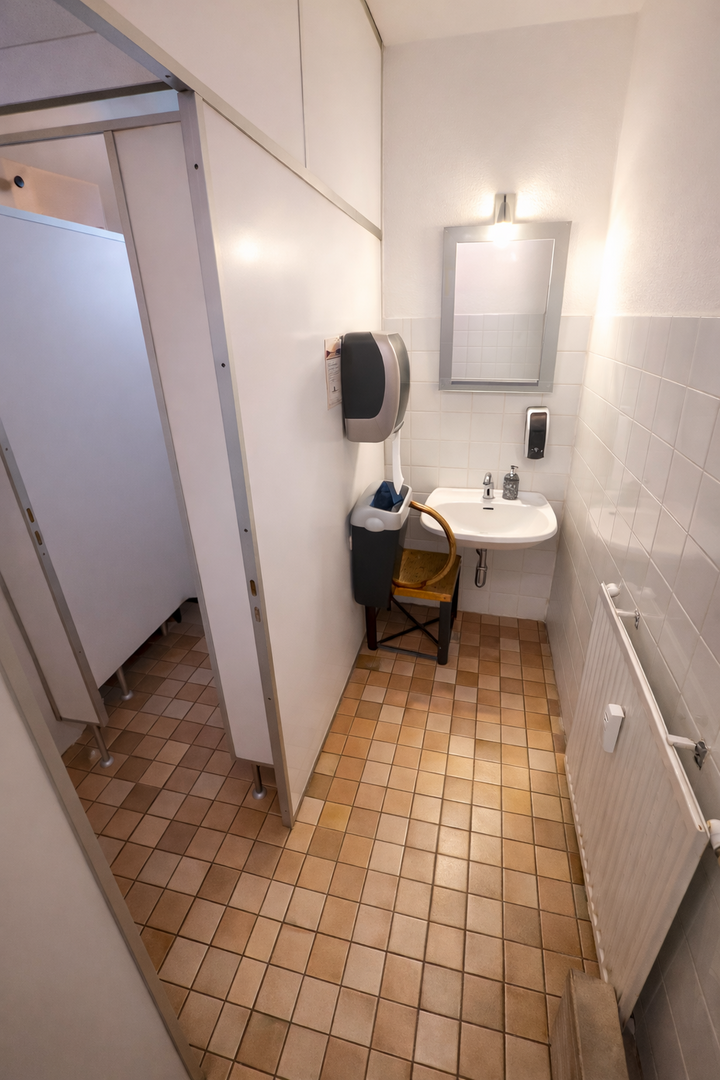 WC