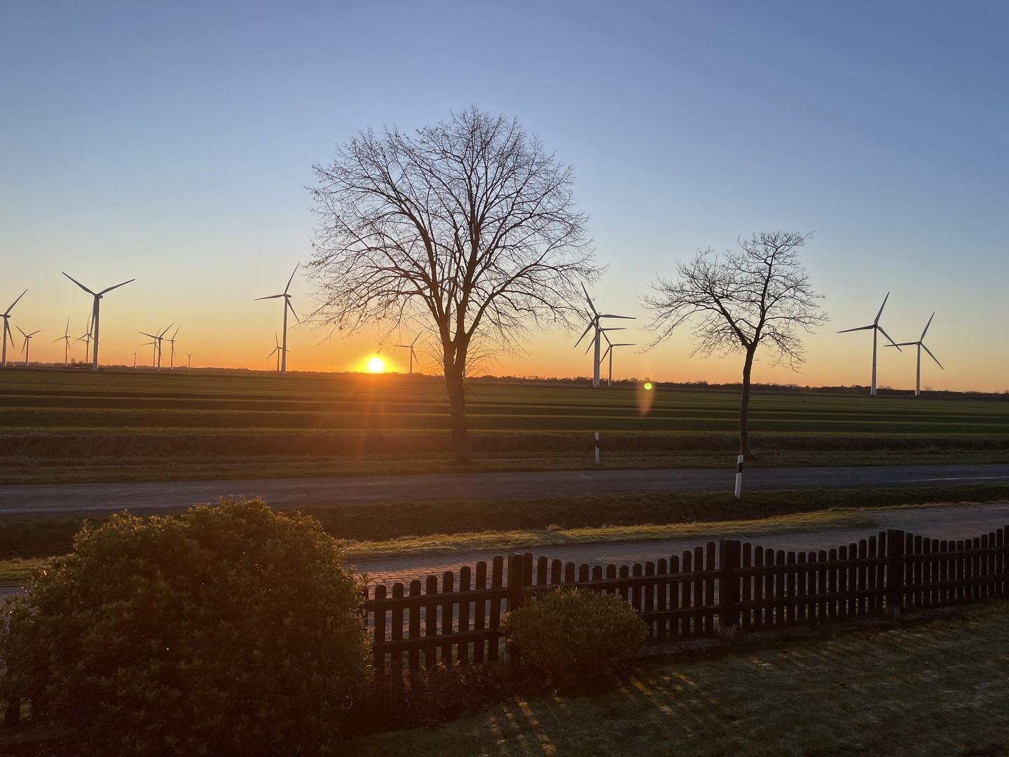 Sonnenaufgang Frontseite