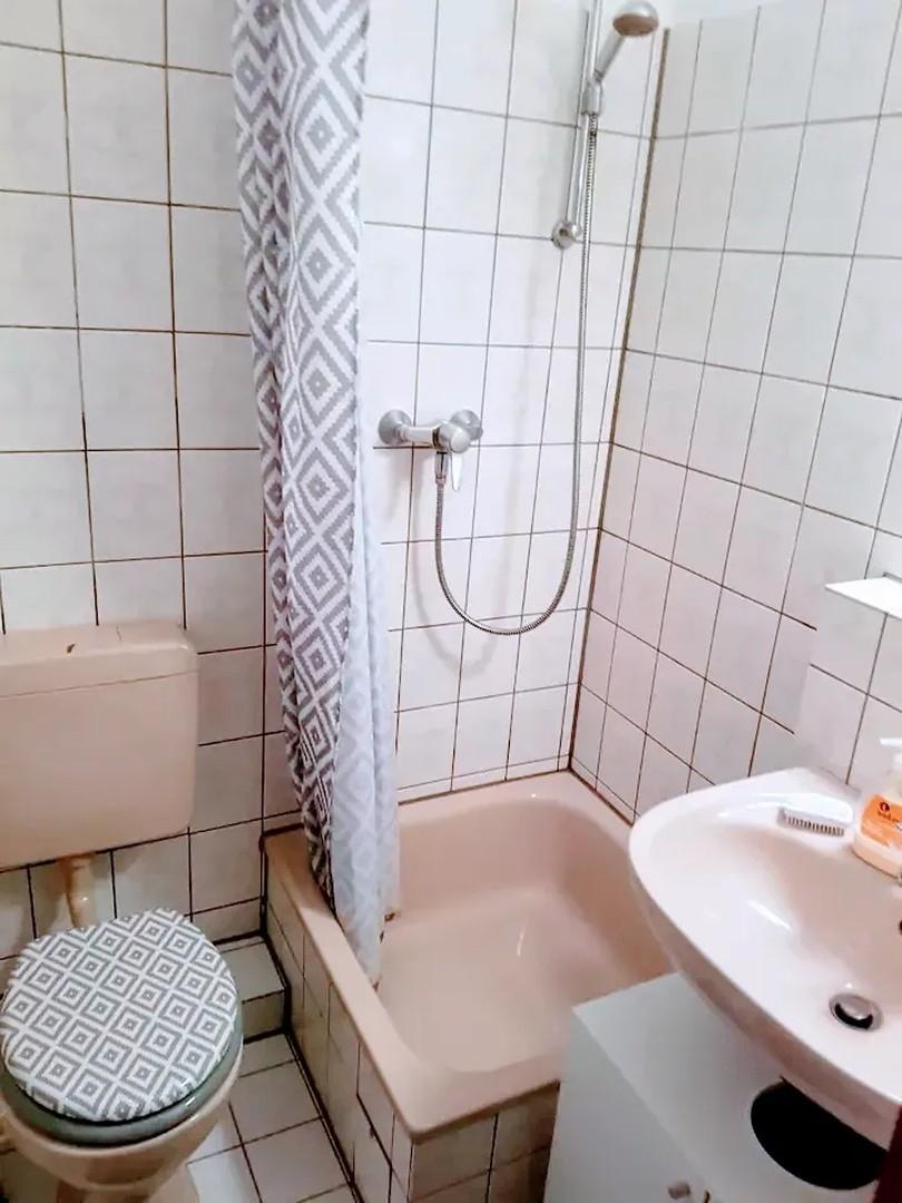 30 qm² App. 1 - Duschbad