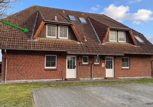 Hauseingang mit Parkmöglichkeit