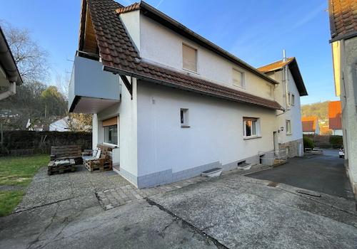 3 Wohnungen und Nebengebäude