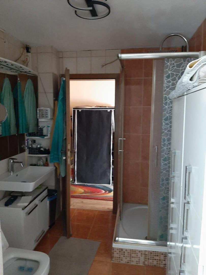 Altbau_Neubau_Bad_OG