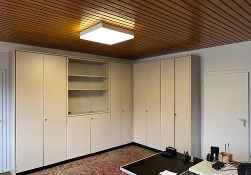 Zimmer OG (derzeit Büro)