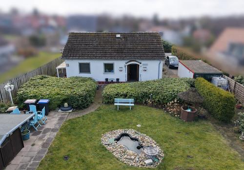 Drohnenaufnahme von hinten