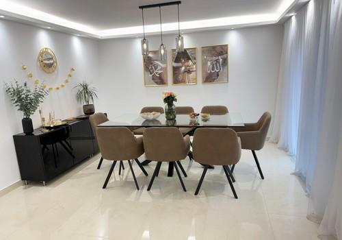 Wohn-/Esszimmer: Esszimmer