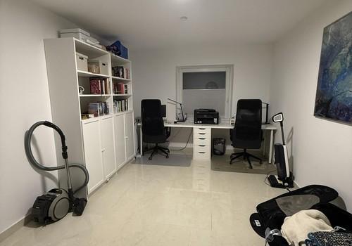 Zimmer 1: derzeit Büro