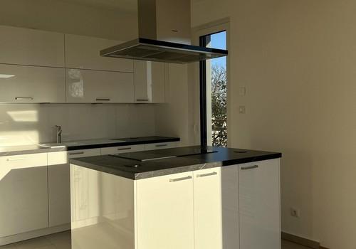 Hochwertige Einbauküche