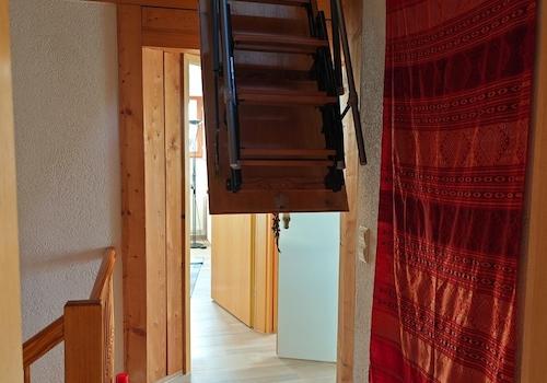 Zugangsleiter zum Dachboden