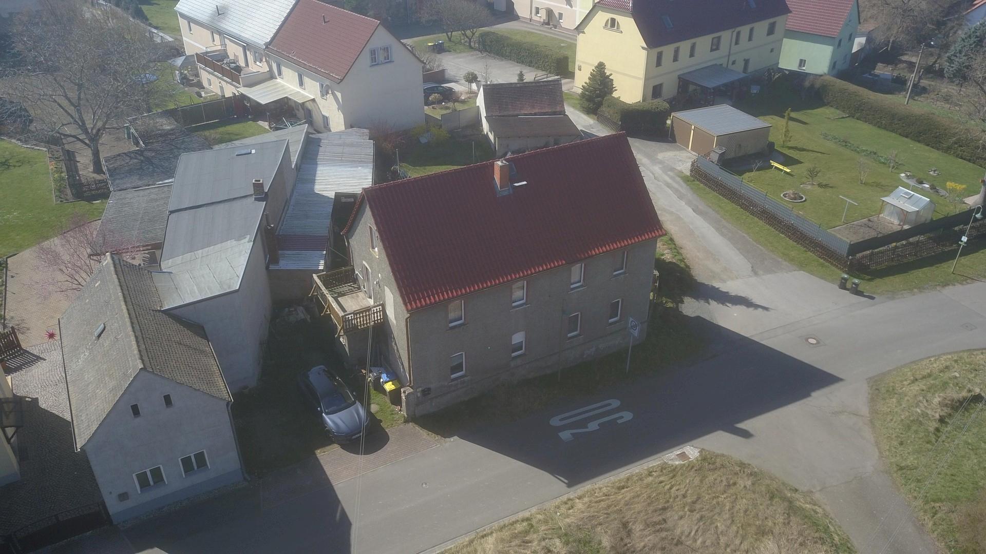 Luftbild straßenseitig