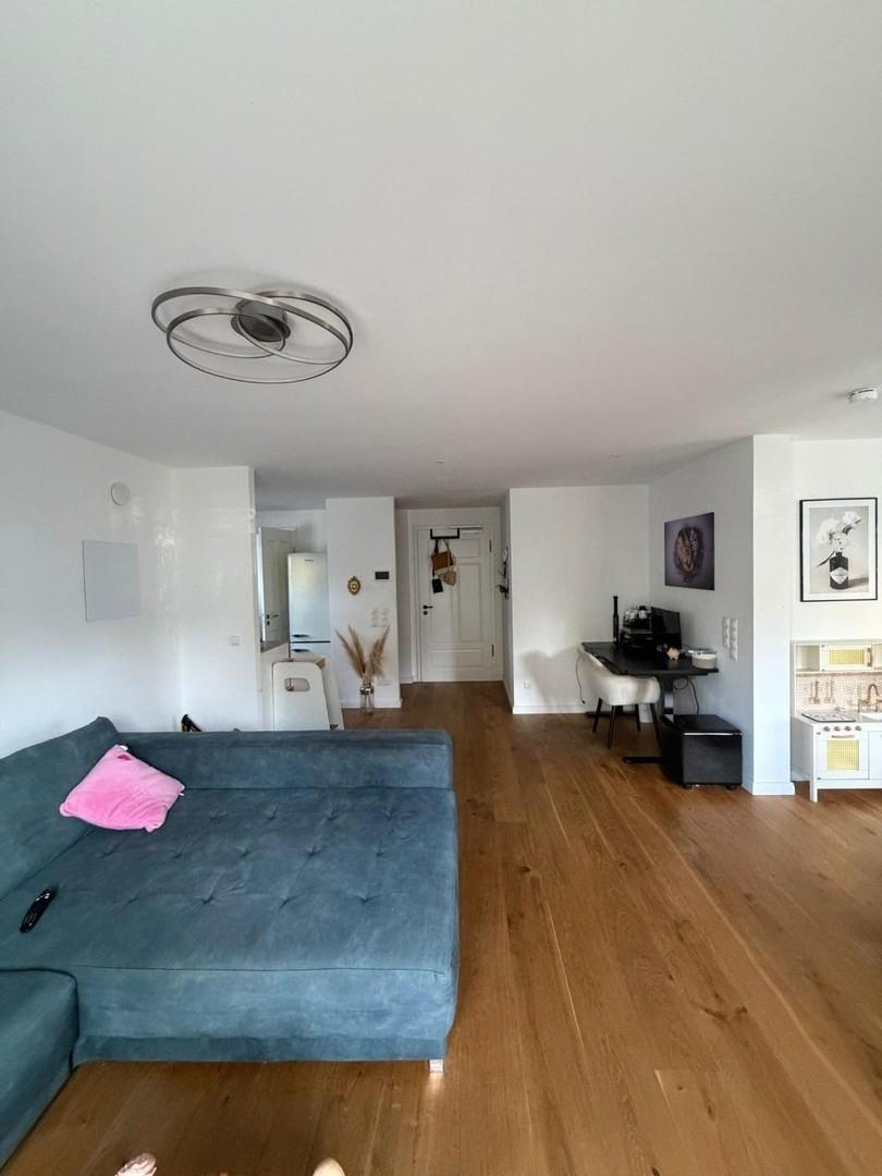 Wohnungseingang - fern