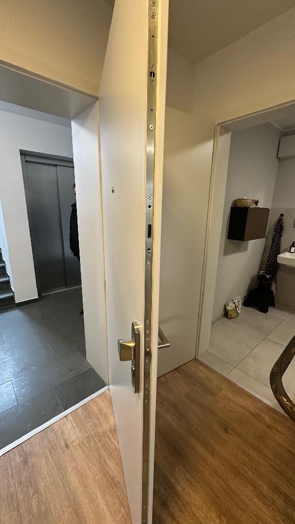 Wohnungstür
