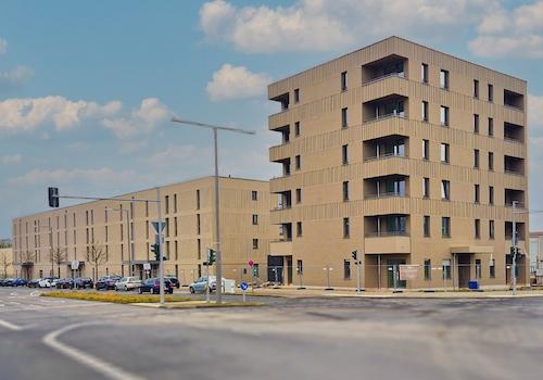 0100-01033-Hausansicht