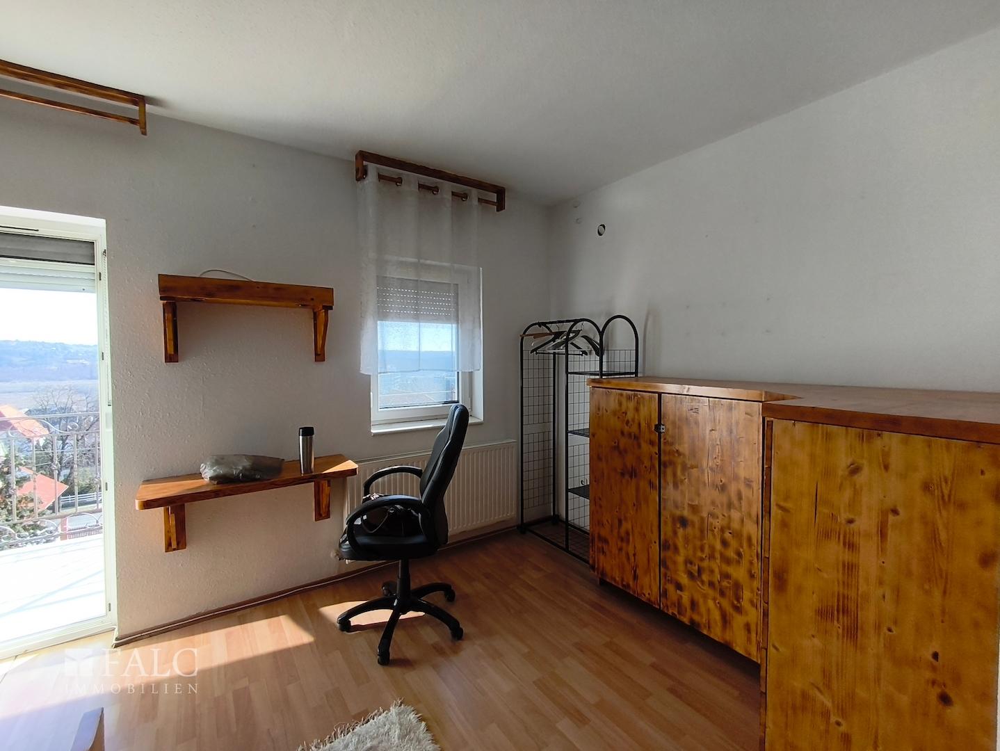 Arbeitszimmer
