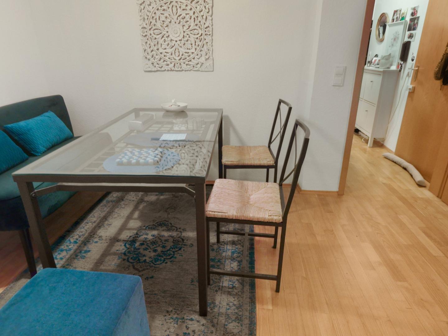 Essbereich im Wohnzimmer