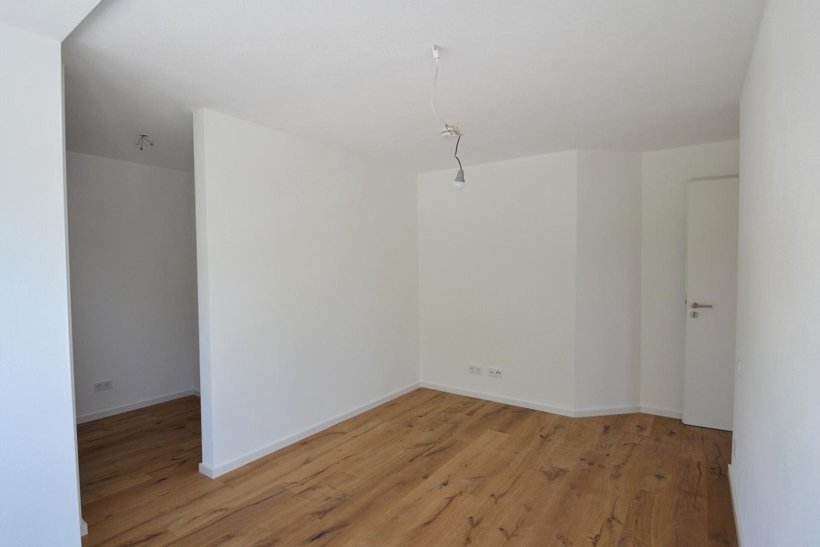 Schlafzimmer mit Ankleide