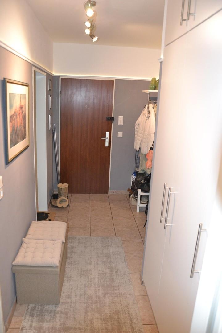 Flur mit Einbauschrank