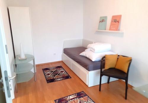 Kinderzimmer Ansicht 1