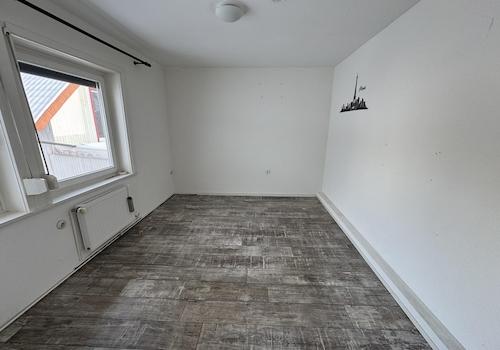 Zimmer 1, 1.OG, Originalbild