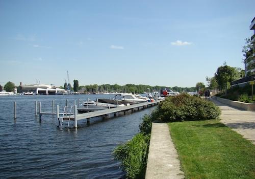 600 m langer Uferweg