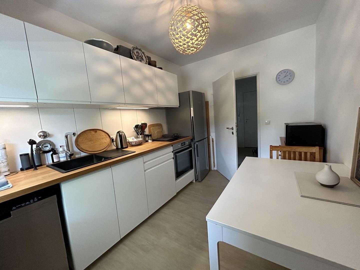 neue EBK und neuer Boden