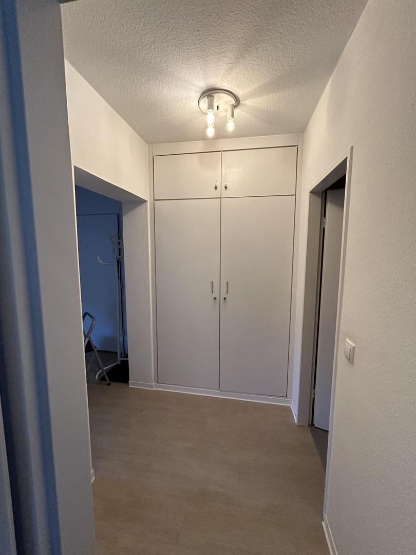 großer Einbauschrank