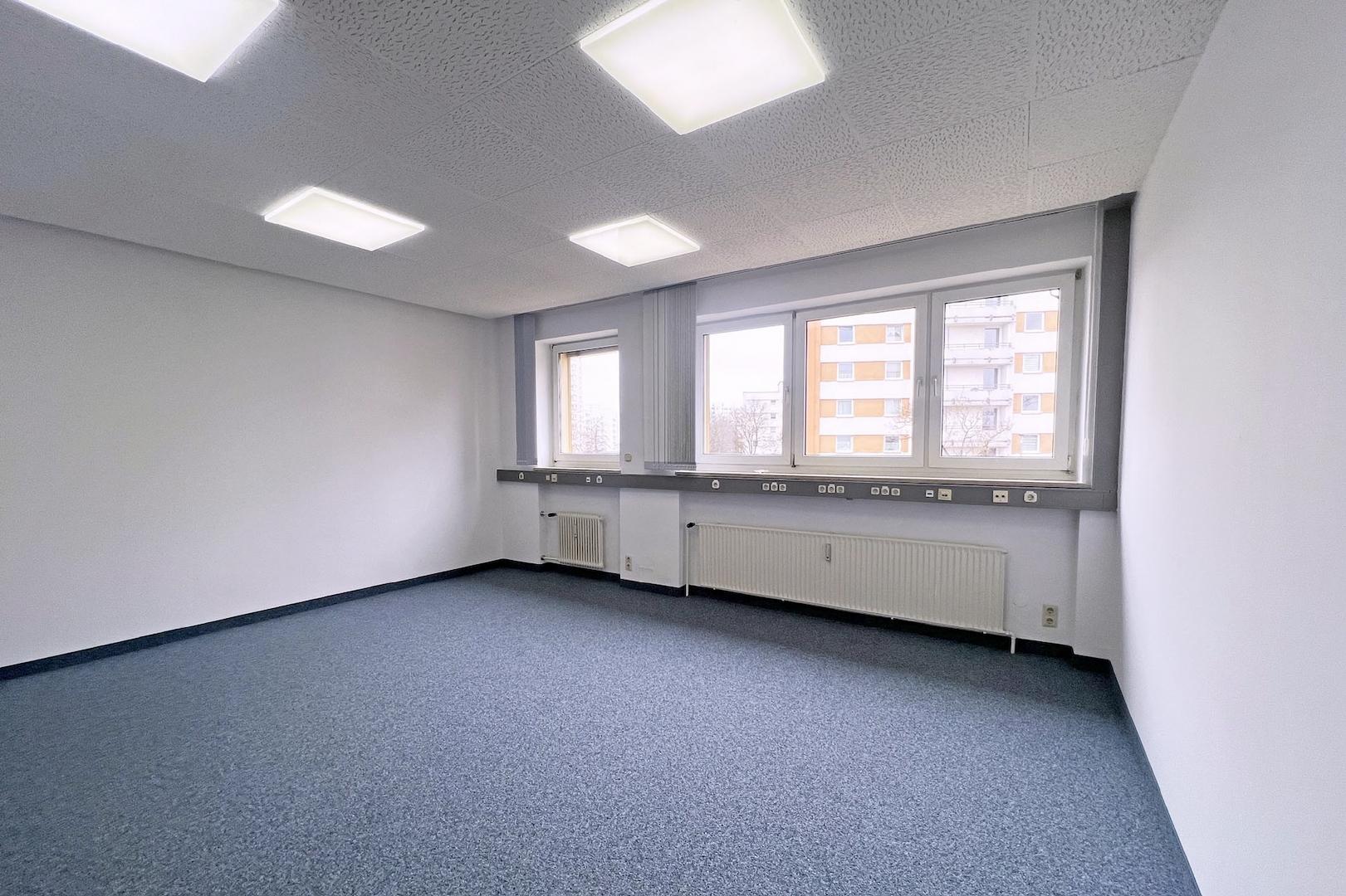 Büro 1