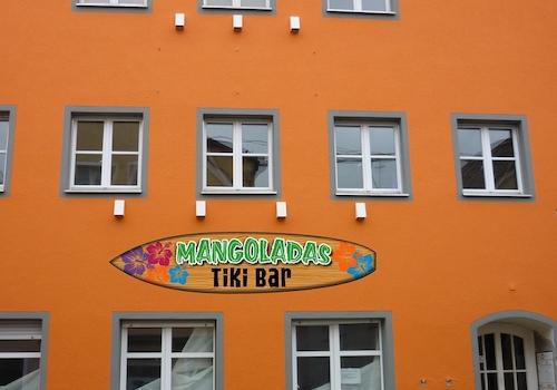 Fassade an der Straße