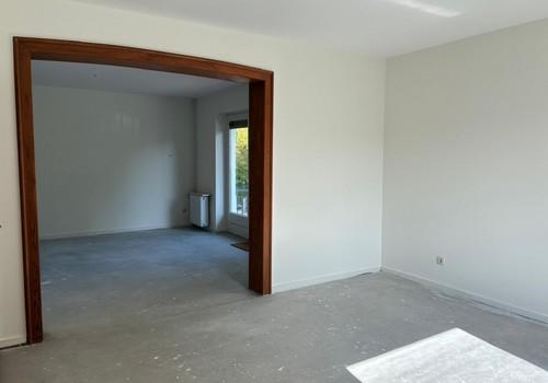 Esszimmer mit Wohnzimmer