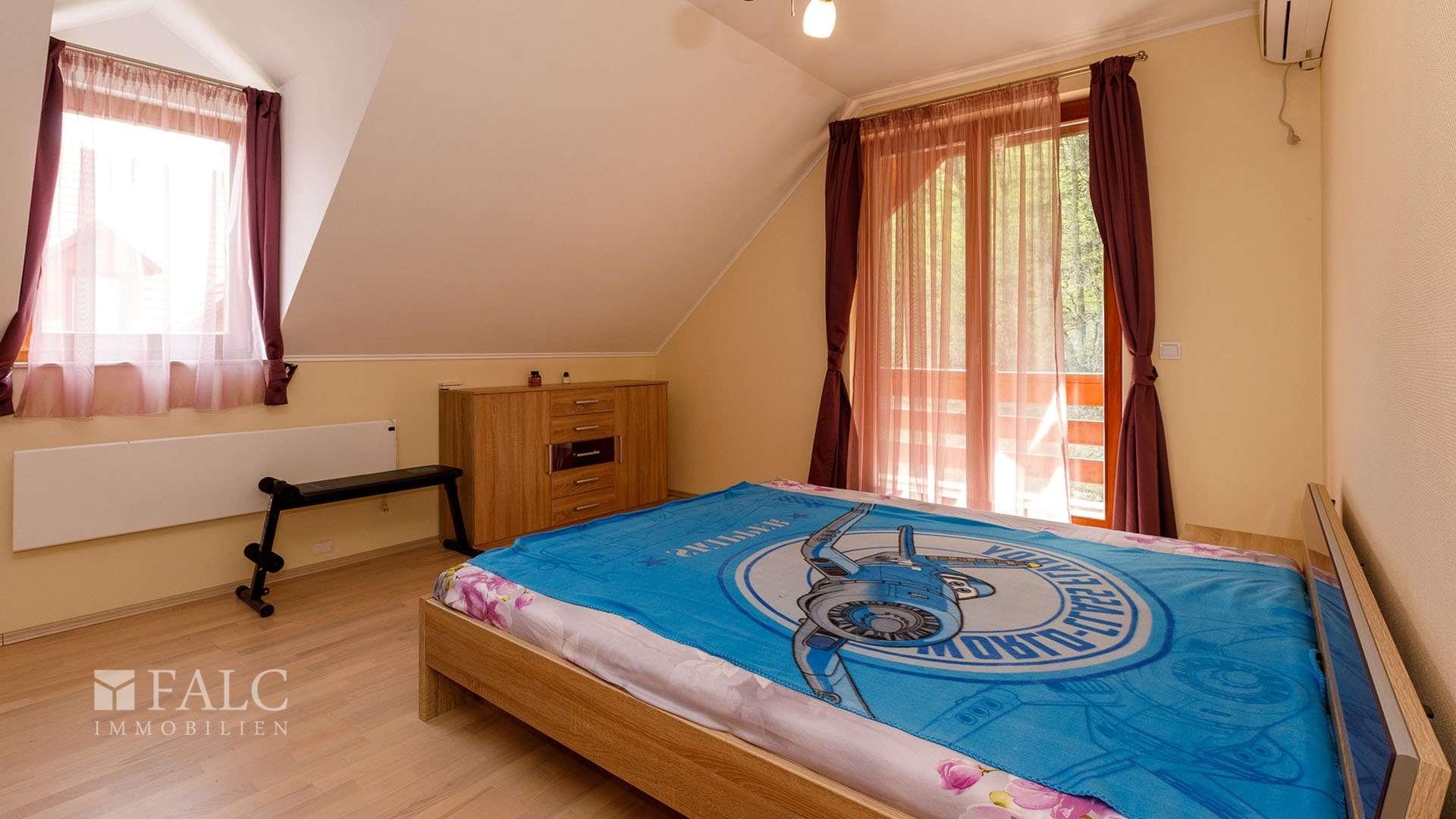 exclusive56098-021hd