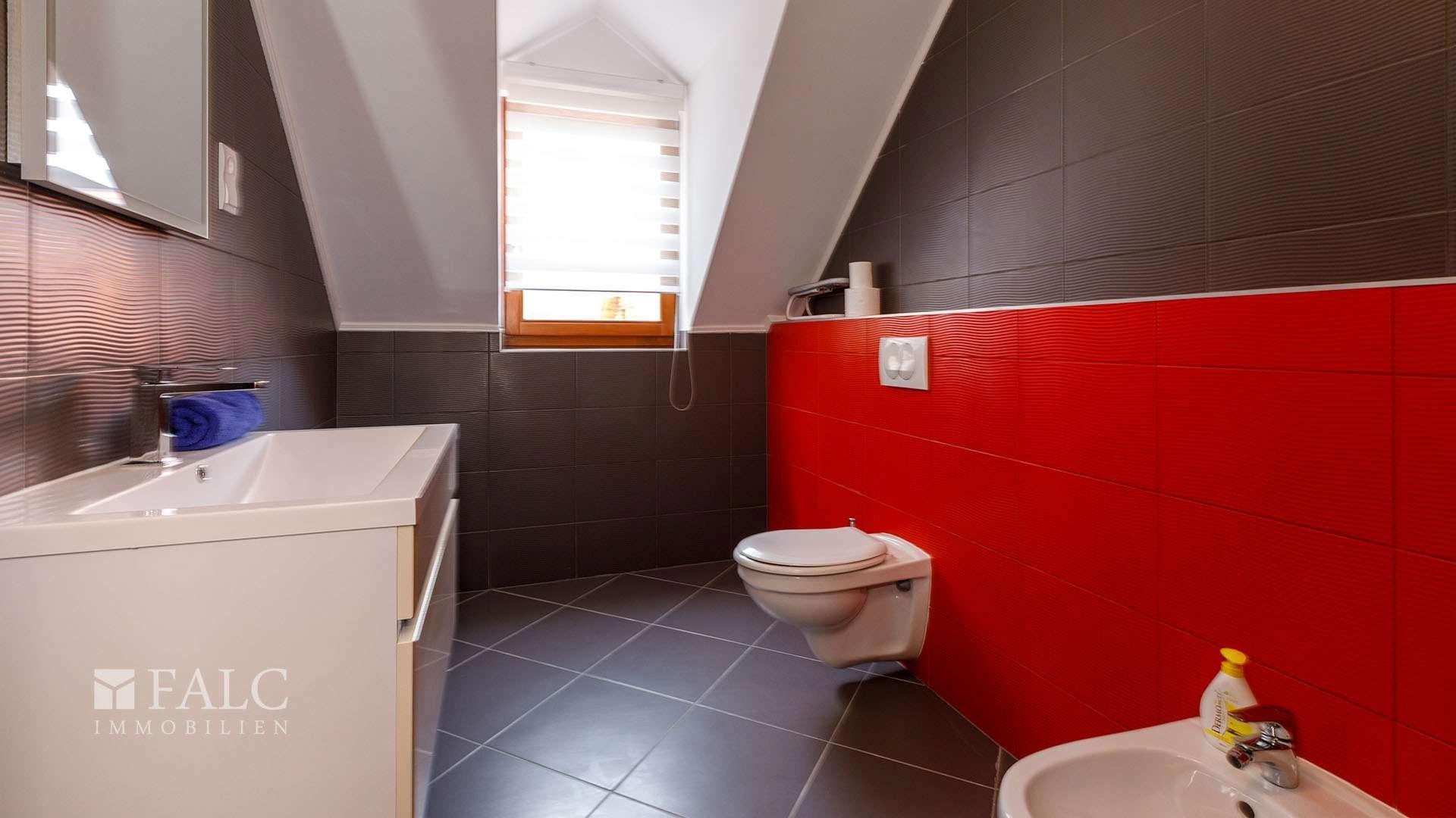 exclusive56098-025hd