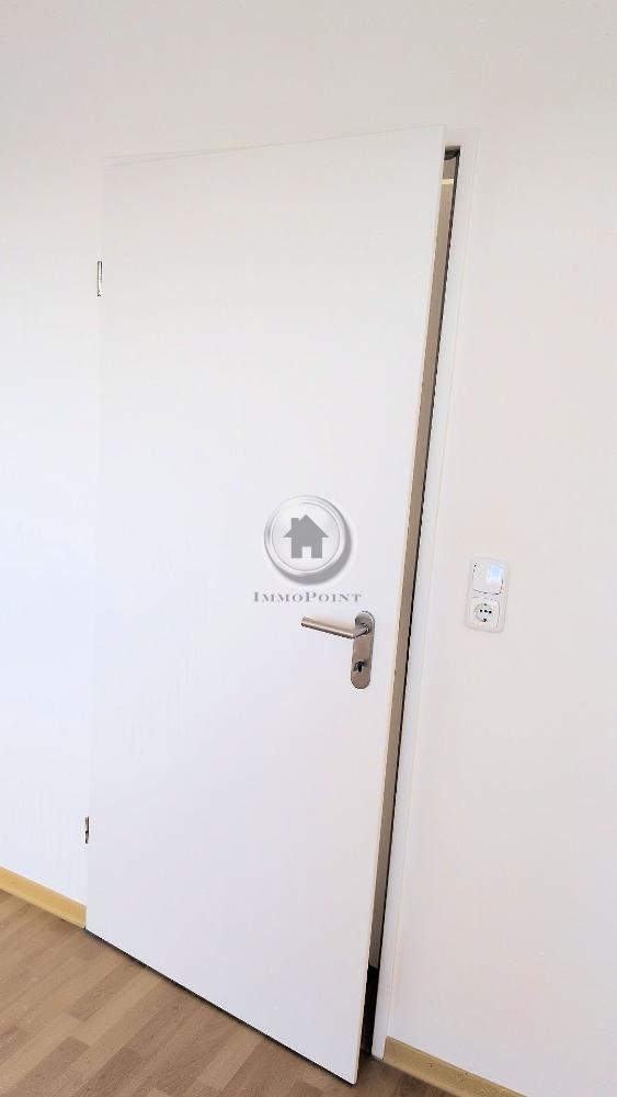 Tür - Türdrücker - Schalter- und Steckdosenserie