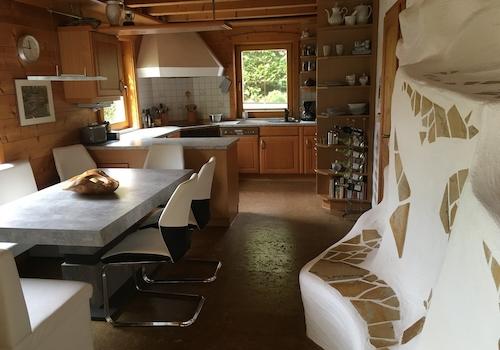 Küche und Essbereich