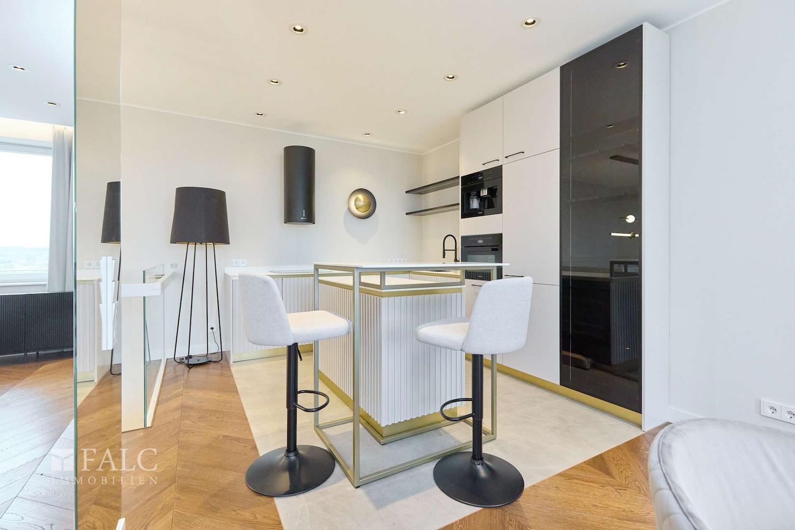 Hochwertige Einbauküche