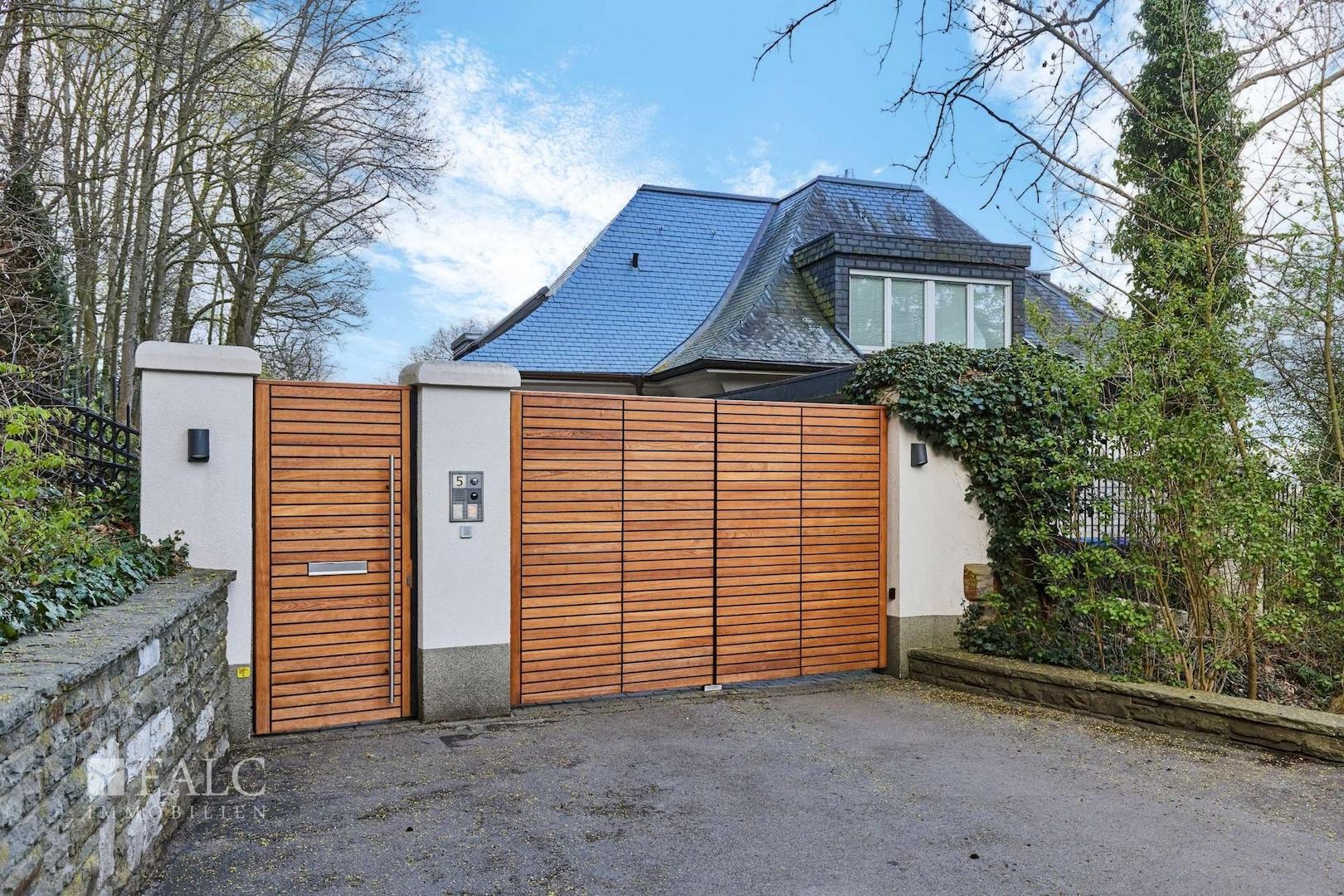 Privater Zugang zum Anwesen