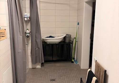 Bad mit barrierefreier Dusche