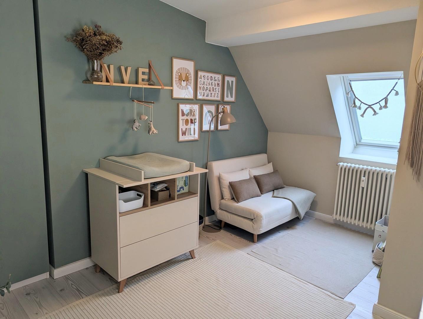 Schlafzimmer 2 mit Dachfenster