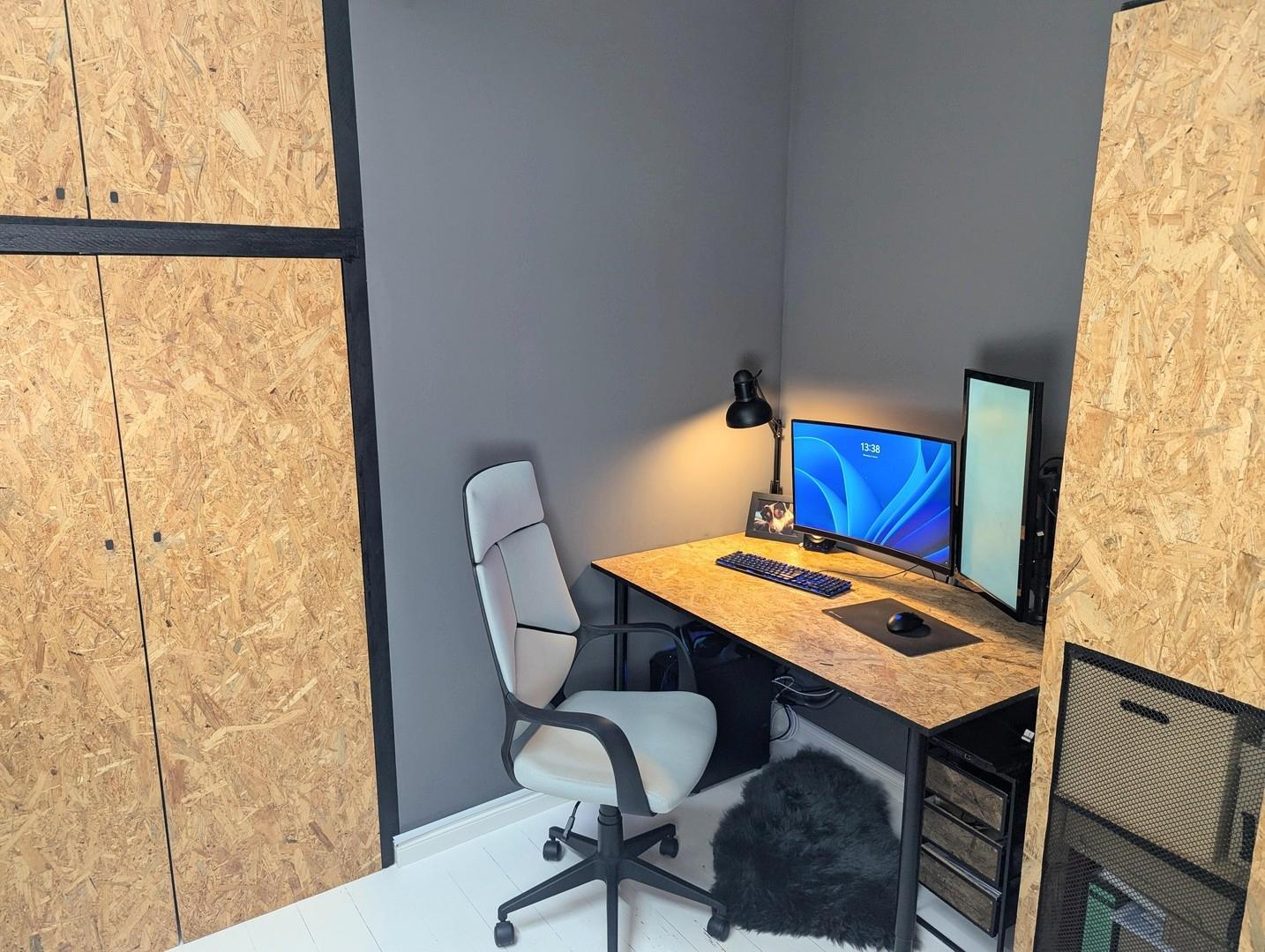 Arbeitszimmer mit Oberlicht