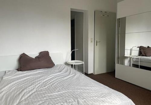 Schlaf WHG OG rechts