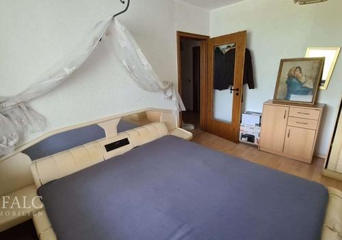 Schlafzimmer unten