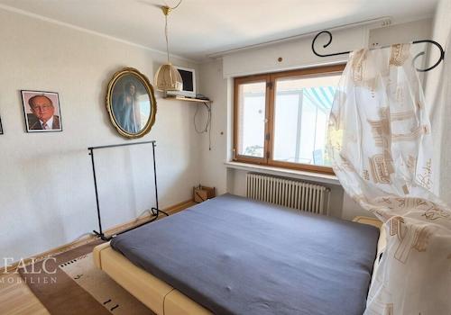 Schlafzimmer unten
