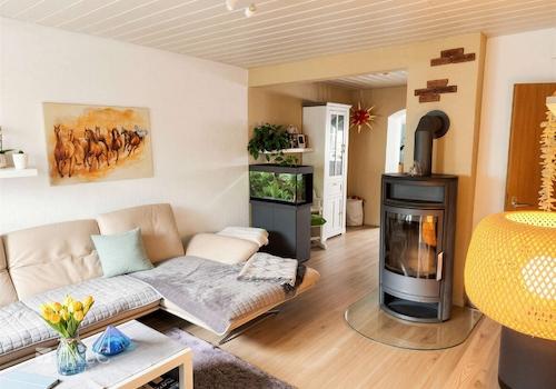 Wohnzimmer Ansicht 1